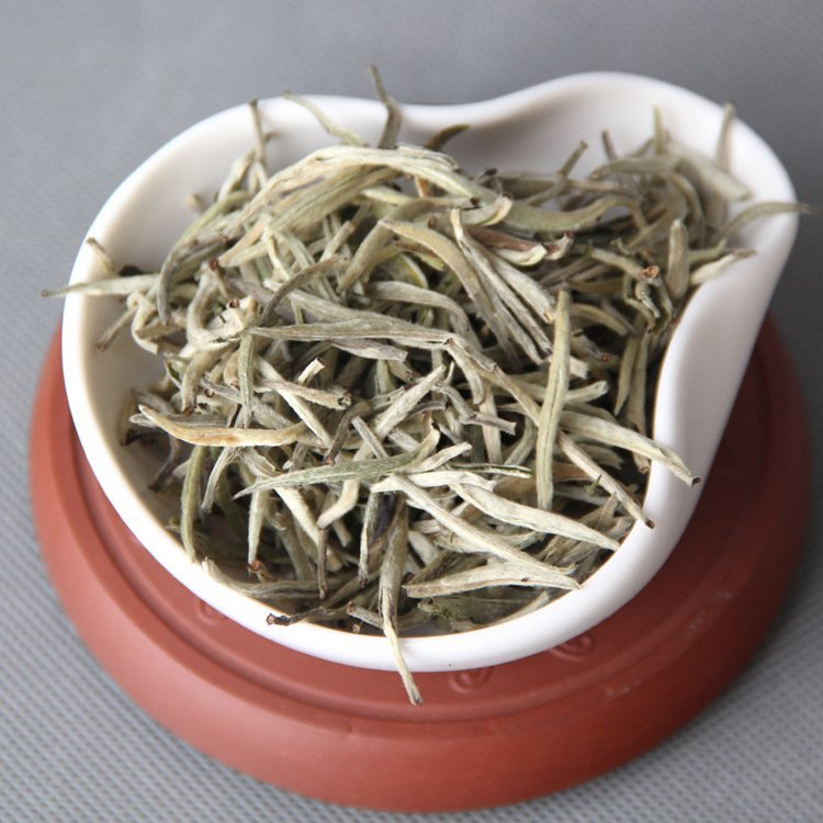 2026 Moonlight White Single Bud – Ancient Tree Pu’er Raw Tea, Loose Leaf